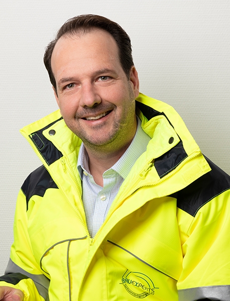 Bausachverständiger, Immobiliensachverständiger, Immobiliengutachter und Baugutachter  Ralph Niemann-Delius (REV) Emden
